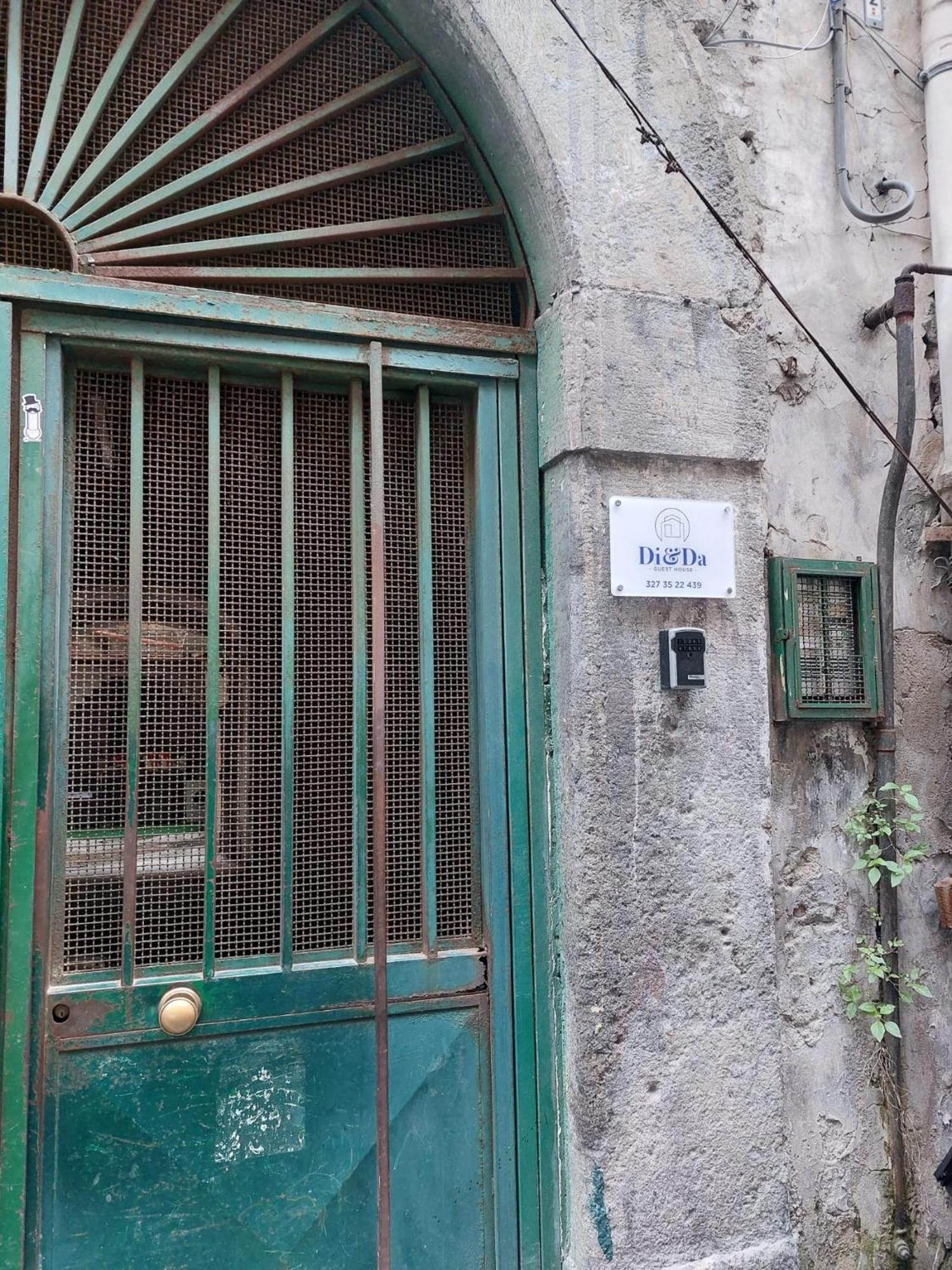 Napoli Centro - Di&Da Guest House Eksteriør bilde